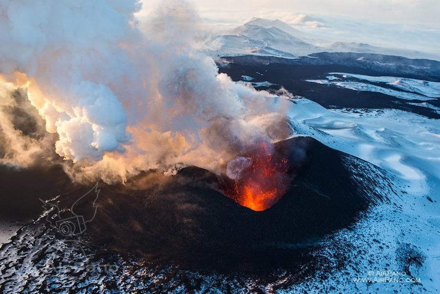 Volcano Plosky Tolbachik (AP) | Special Information | Russia